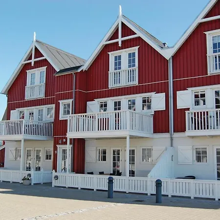 Pet Friendly In With Harbor View